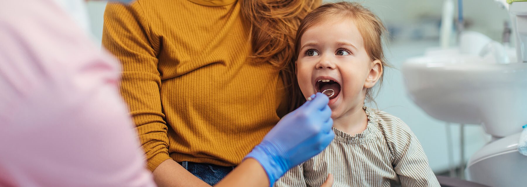 Your Child’s First Visit to the Dentist